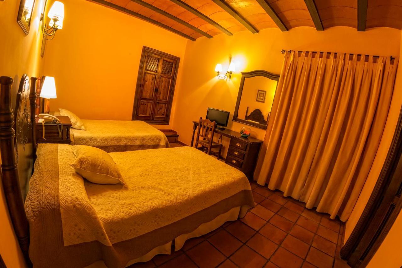 Hotel Bodega La Venta Casas De Los Pinos Exterior foto